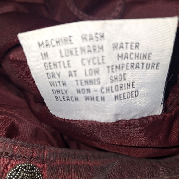 Vintage Triple Fat Goose Down Jacket with Unique Pattern in a ladies size XL. - Picture 9 of 15